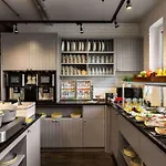 Vienna House Easy By Wyndham Bremen City Apartments