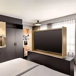 Vienna House Easy By Wyndham Bremen City Apartments