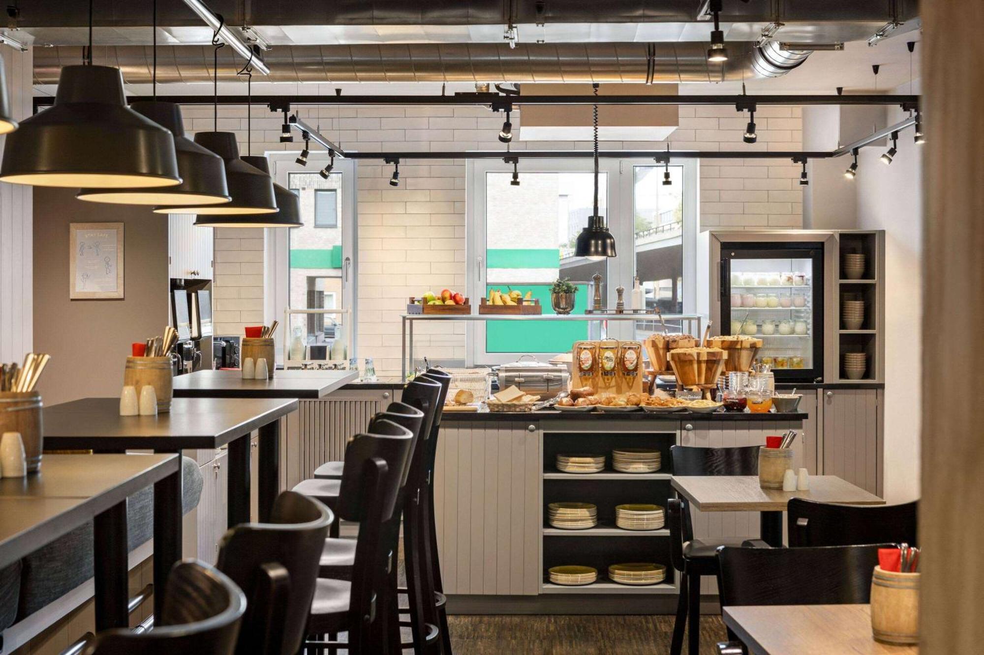 Vienna House Easy By Wyndham Hotel